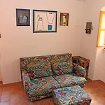 Mima Hvar *