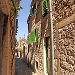 Mima Hvar Apartman