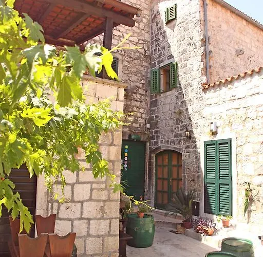 Appartamento Mima Hvar *
